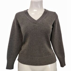 Banana Republic - Fine Italian Merino Wool V-Neck Sweater